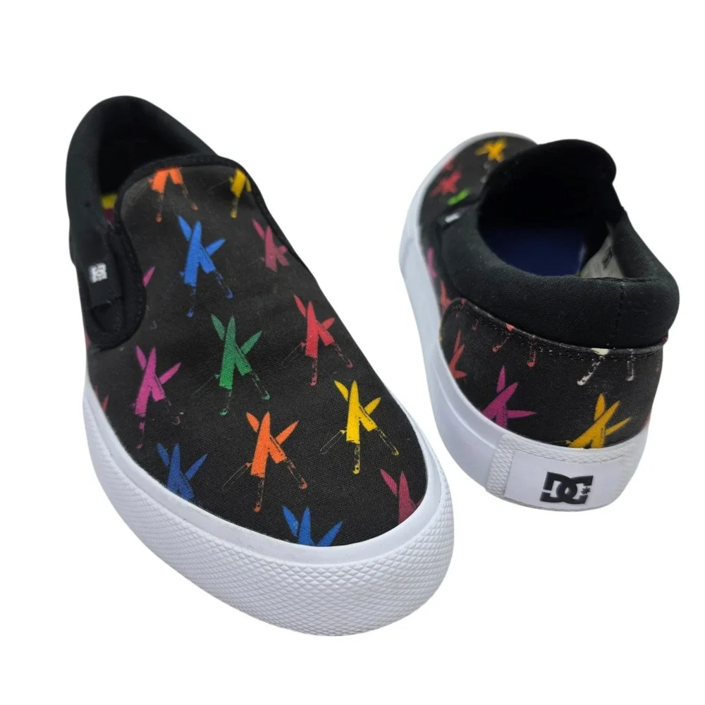 DC Shoes Andy Warhol Manual Slip-On Mens 8 Black Multi Knives Print ADYS300714